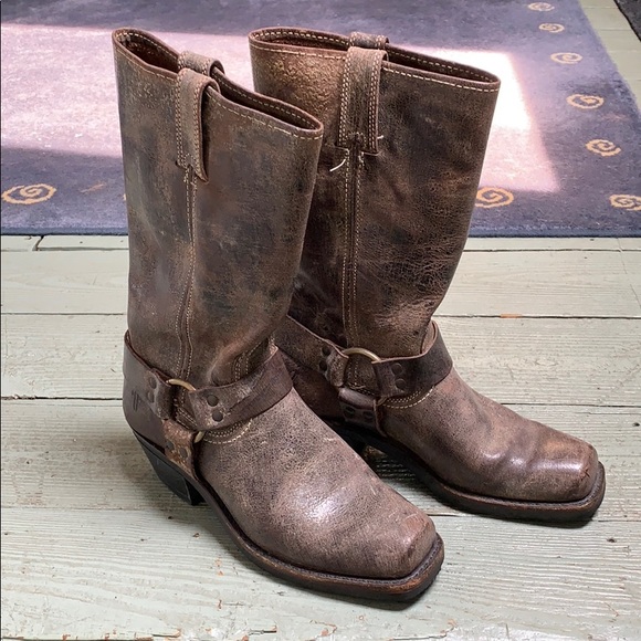 frye distressed boots